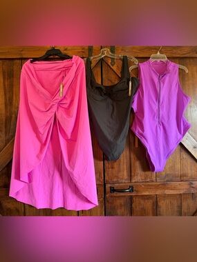 SKIMS 4X Swim Lot